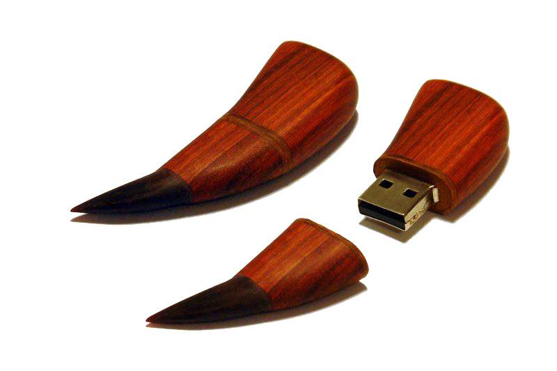 MJ - Unique USB Flash Drive 1 - 64gb. Bloodwood. Ebony. Natural Claw & Fang Wild Predator Animals. (Lion, Tiger, Panther, Cheetah, Leopard, Puma, Wolf, Fox, Jackal, Hyena, Ounce, Lynx...)