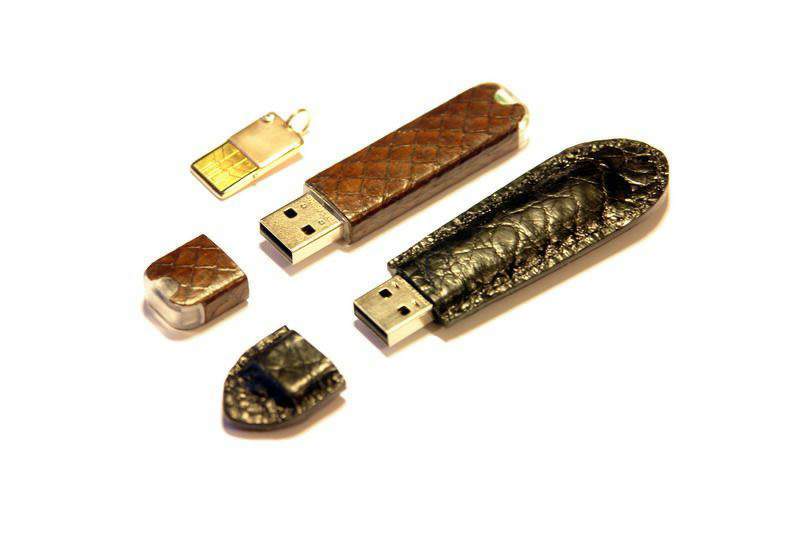 MJ - Unique USB Flash Drives: Gold Diamond Micro Slim Stick, Anaconda, Black Cayman